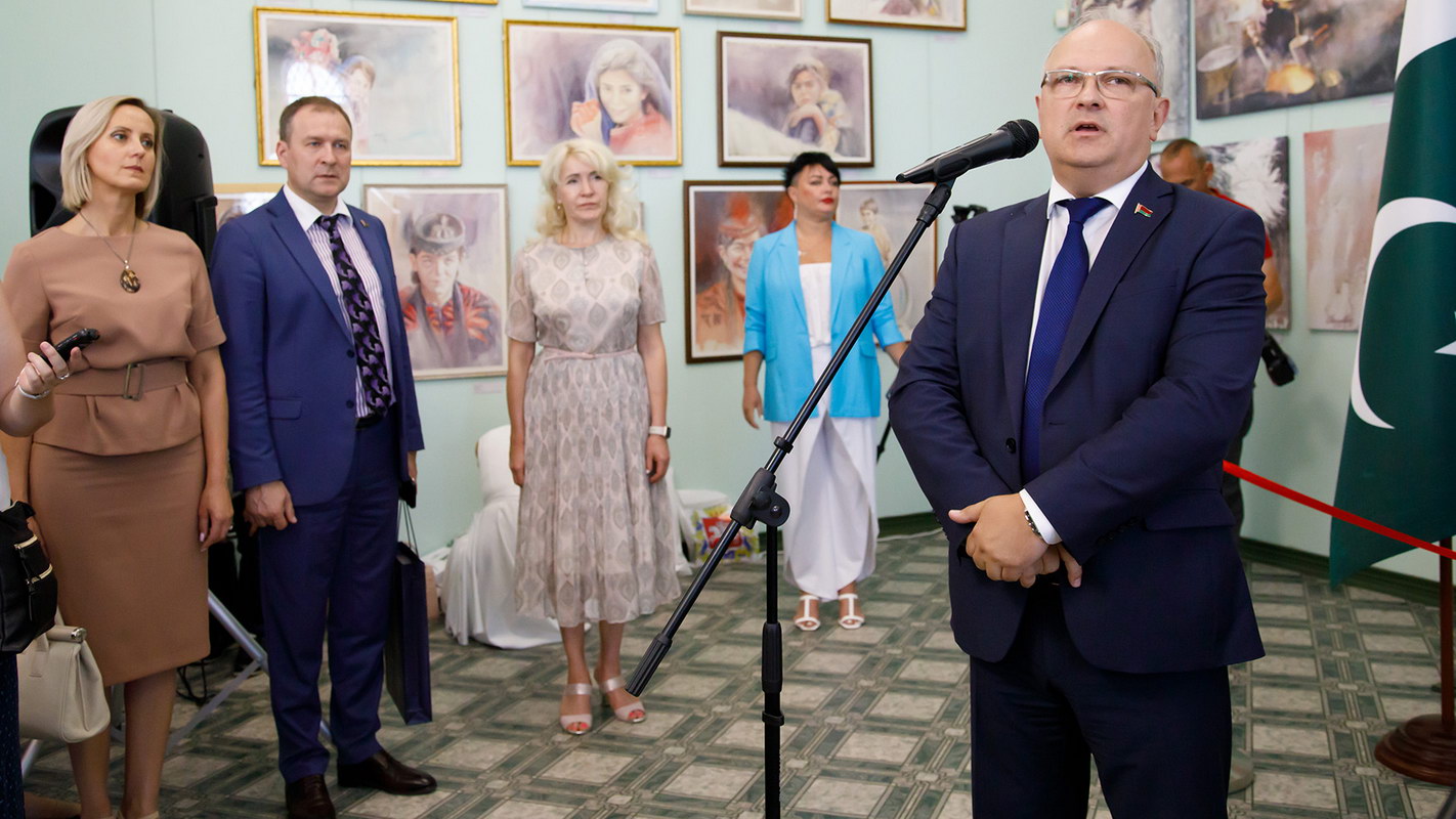 vistavka Lica Pakistana 03