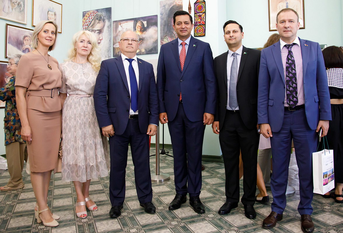 vistavka Lica Pakistana 05