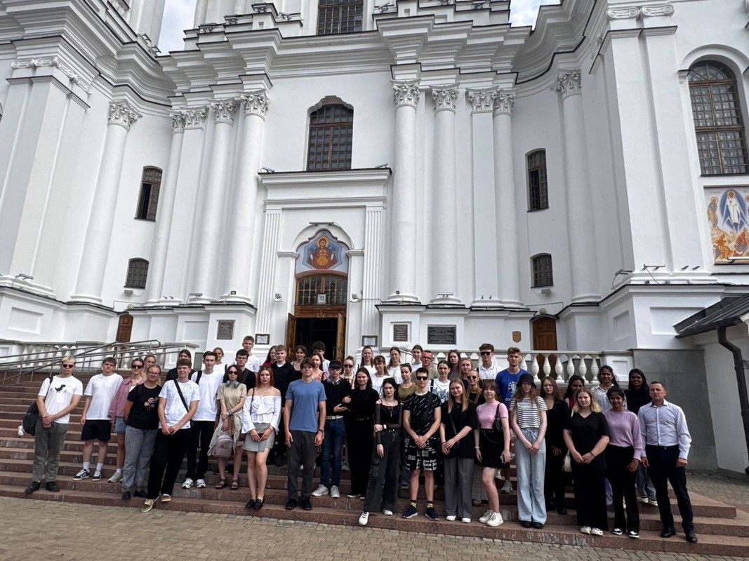 vostanovlen hramov 01