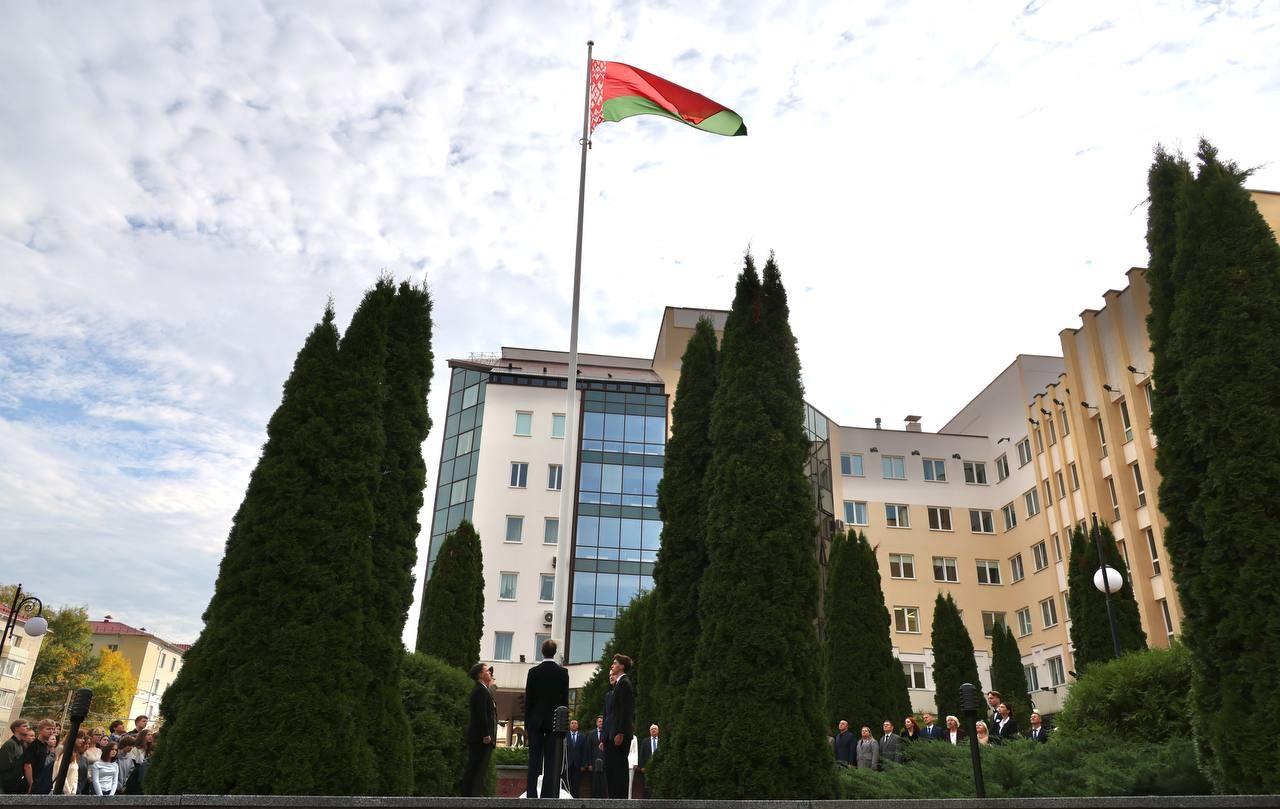 Traditsiya obyedinyayushchaya pokoleniya 01