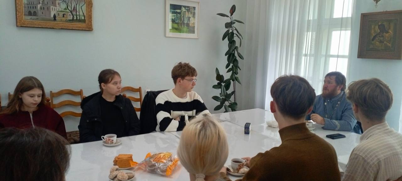 beseda studentov s iyereyem 02