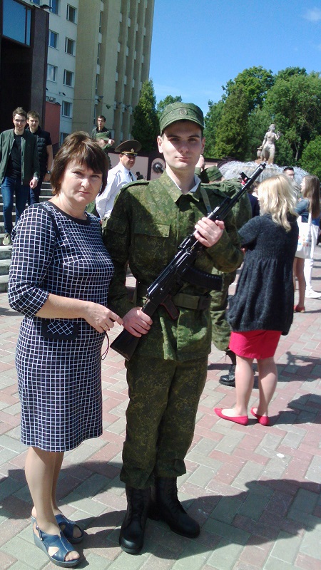 Вадим Петровец, студент 4 группы, 4 курса фармацевтического факультета.