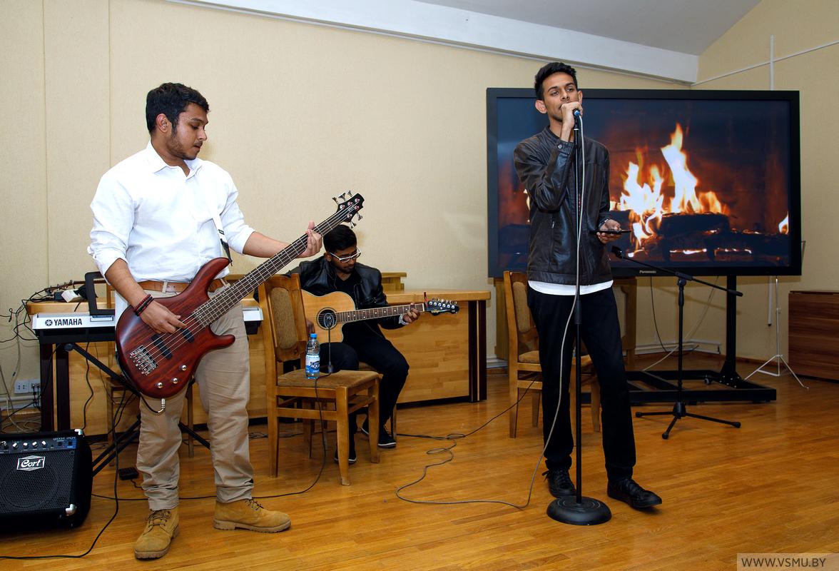 evening of guitar music04