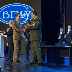 20 graduation stom 06