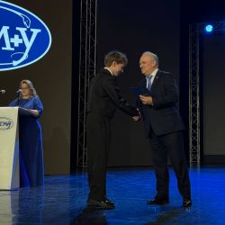 62 graduating farm 09