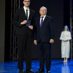 83 graduation lech 03