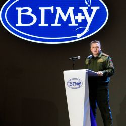 83 graduation lech 05