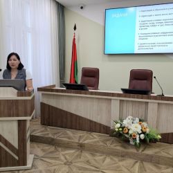 associations curators 09