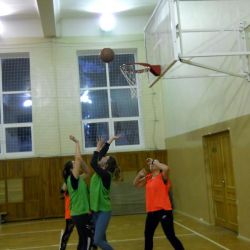 basketball march 14 02