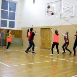 basketball march 14 04