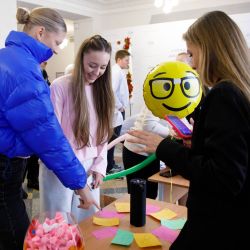 bright festive event 07