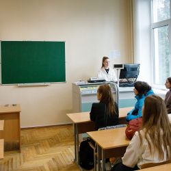 day otkryt dverey 10