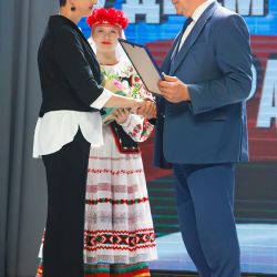 den meditsinskikh rabotnikov 12