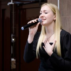 den pozhilykh lyudey 11