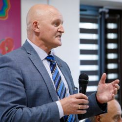 den pozhilykh lyudey 12