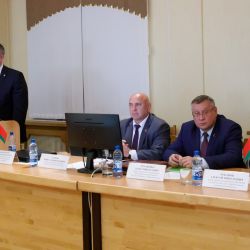 discussion platform 07