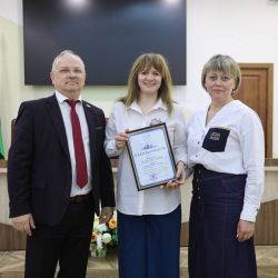 distinguished students 10