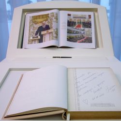 eks dvorets nezavisimosti 08