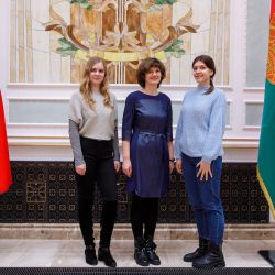 eks dvorets nezavisimosti 20