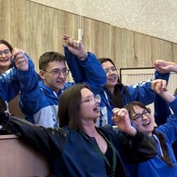 festival volunteer teams 03