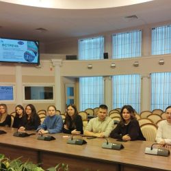 meeting with young professionals 03