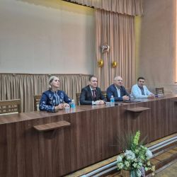 meeting with young professionals 05