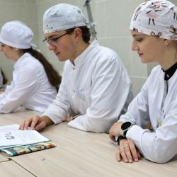 novaya glava v stom 02