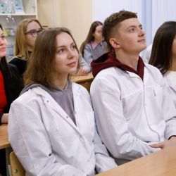 pharmacy challenges times 04