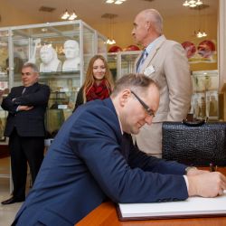 rukovodit po nauke 03