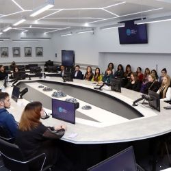 studenti vsmu krugl stol 06