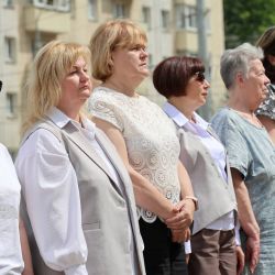 torzhestvenno zavershili uchebnyy god 05
