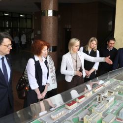 trade union delegation 02