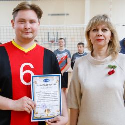 turnir po volleball 18