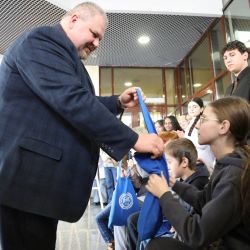 v ramkakh sotrudnichestva 10