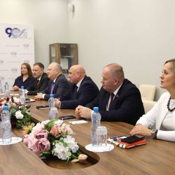 visit honorary consul 02