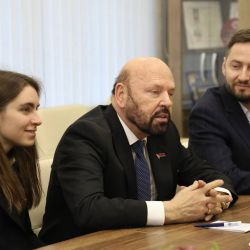 visit honorary consul 03