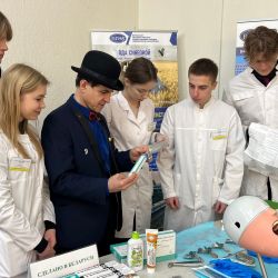 vistavka ministerstva 16