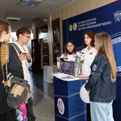 yarmarka vakansiy 06