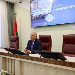 zasedanii soveta universiteta 02