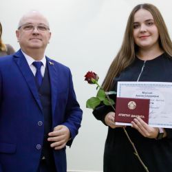 zasedaniye soveta universiteta 08