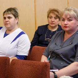 zasedaniye studencheskogo soveta 02